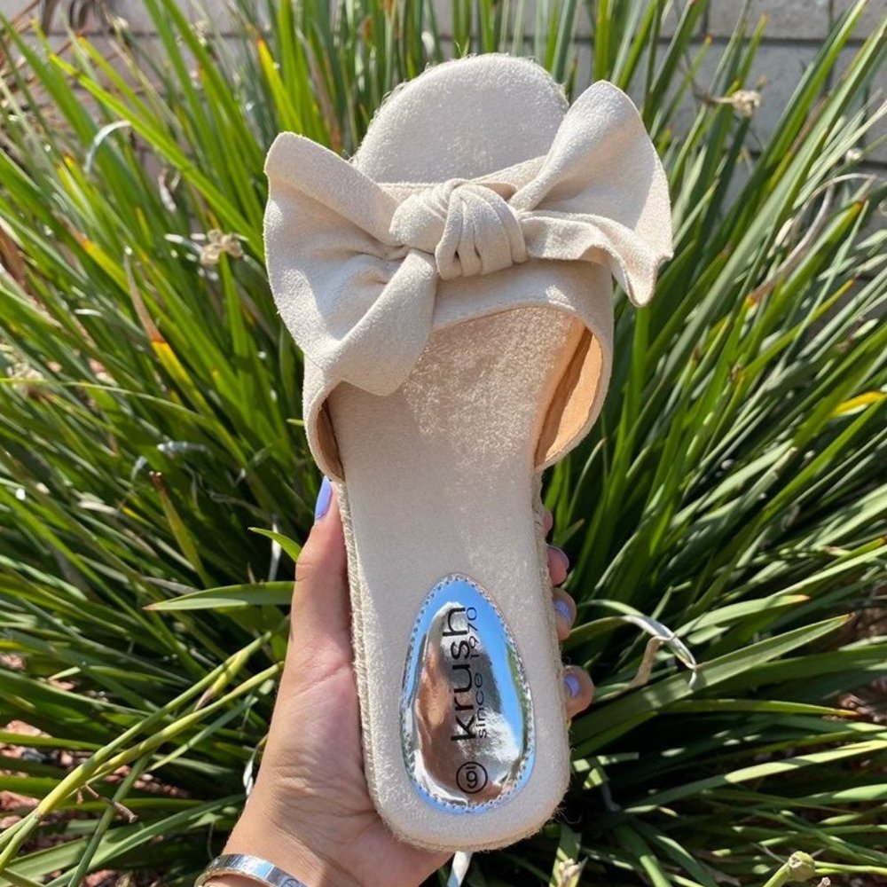 Pretty Little Thing Bow Suede Sandal 7.5